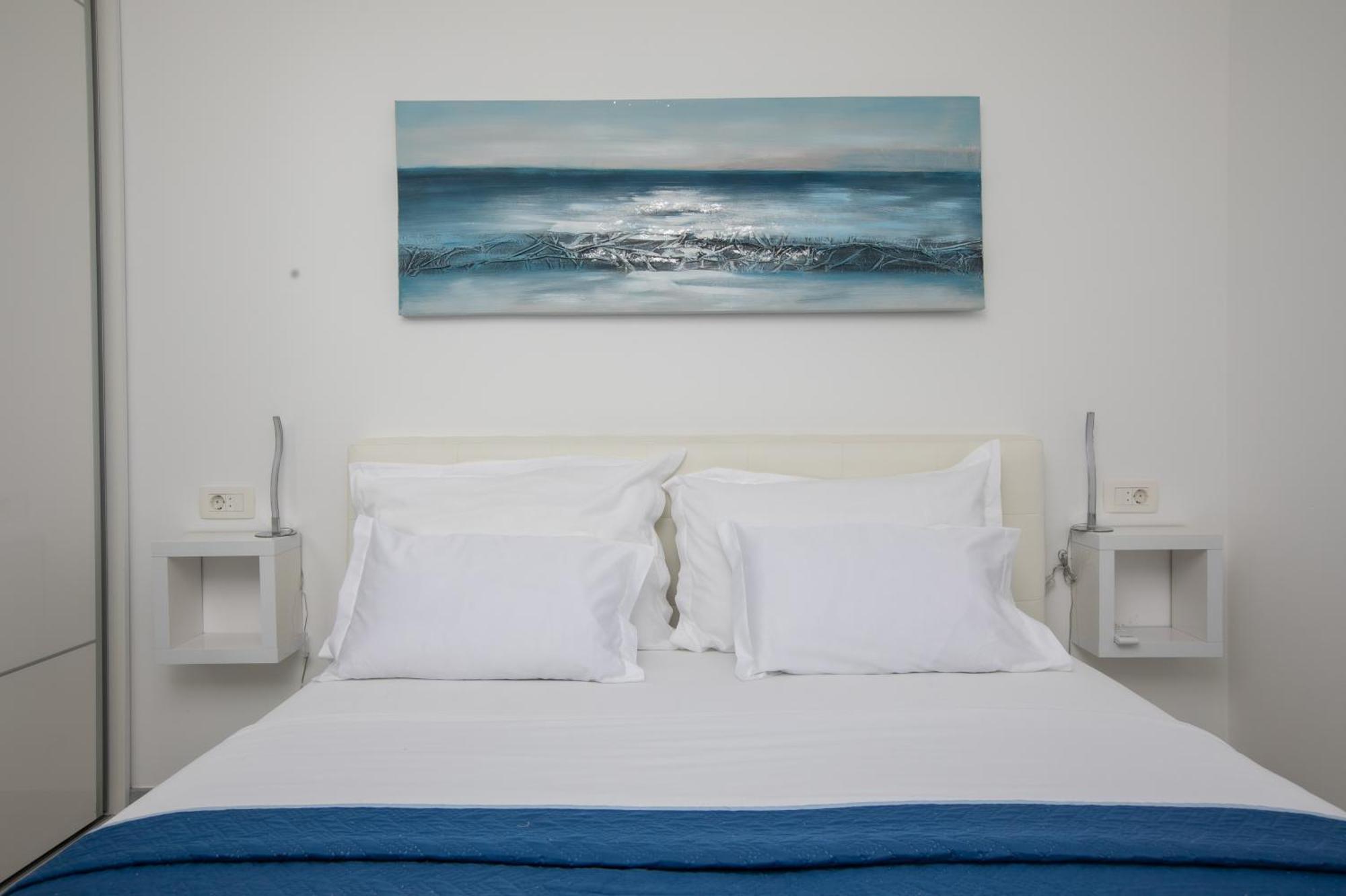 Sea View Apartments Dammi With Free Parking Макарска Экстерьер фото