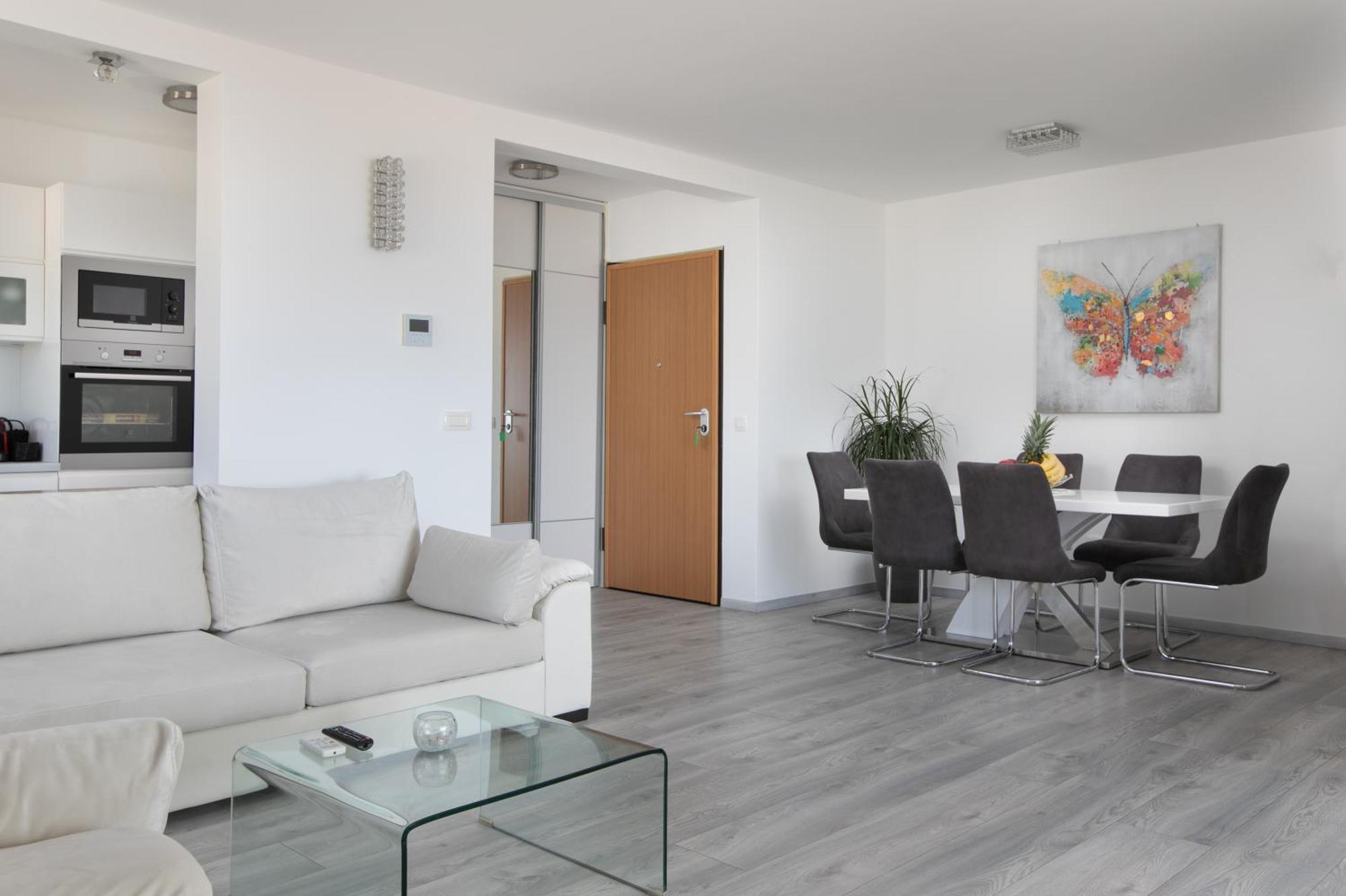 Sea View Apartments Dammi With Free Parking Макарска Экстерьер фото