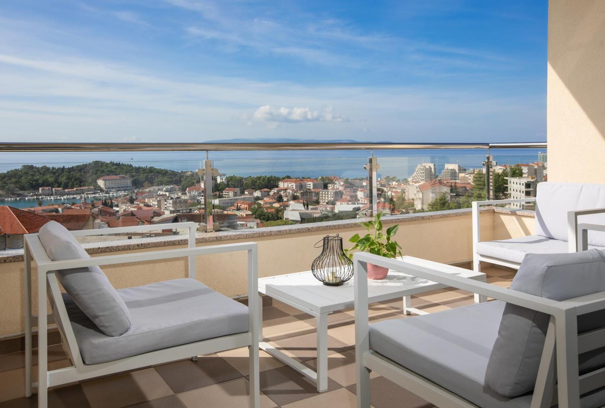 Sea View Apartments Dammi With Free Parking Макарска Экстерьер фото