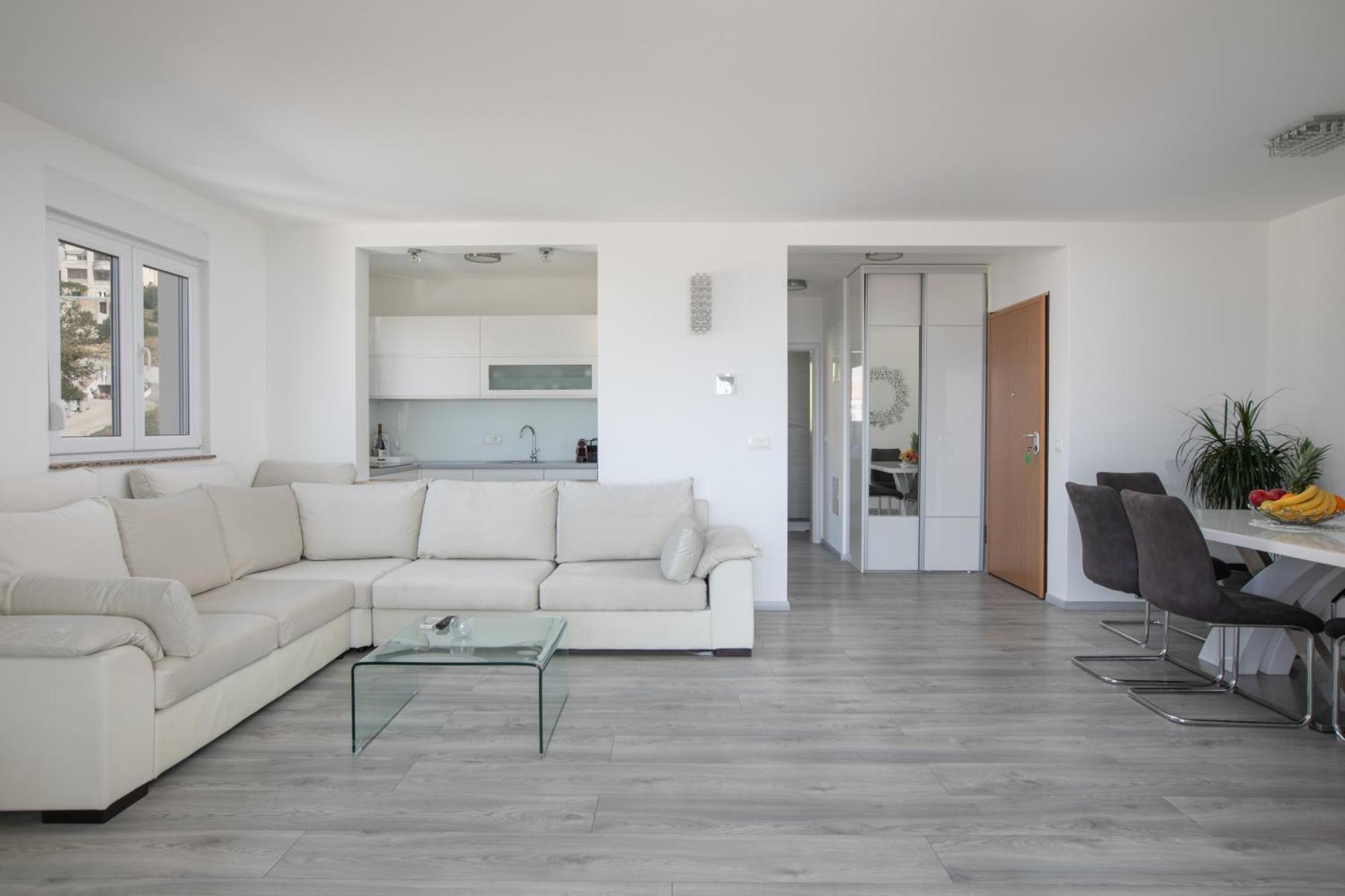 Sea View Apartments Dammi With Free Parking Макарска Экстерьер фото